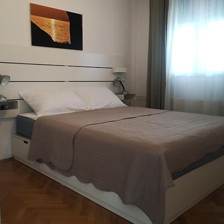 Apartmani Nadalina Veli Lošinj Dış mekan fotoğraf