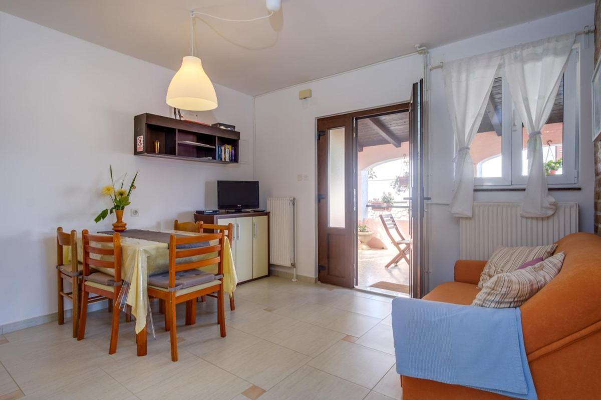 Apartmani Nadalina Veli Lošinj Dış mekan fotoğraf