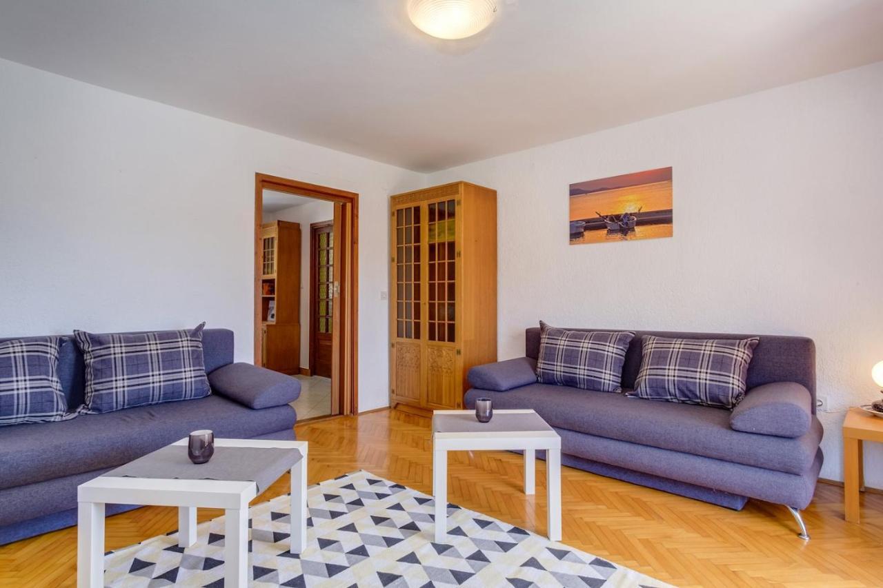 Apartmani Nadalina Veli Lošinj Dış mekan fotoğraf