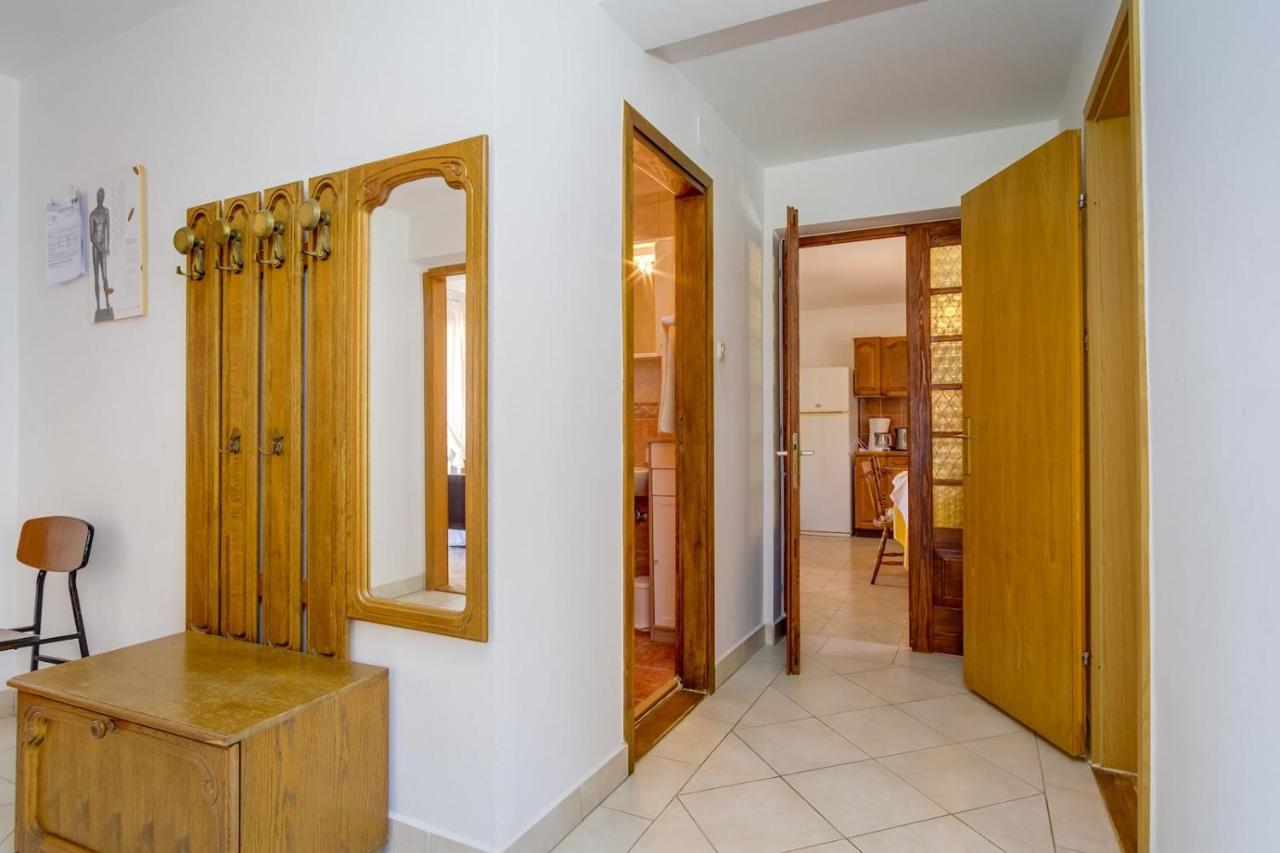 Apartmani Nadalina Veli Lošinj Dış mekan fotoğraf