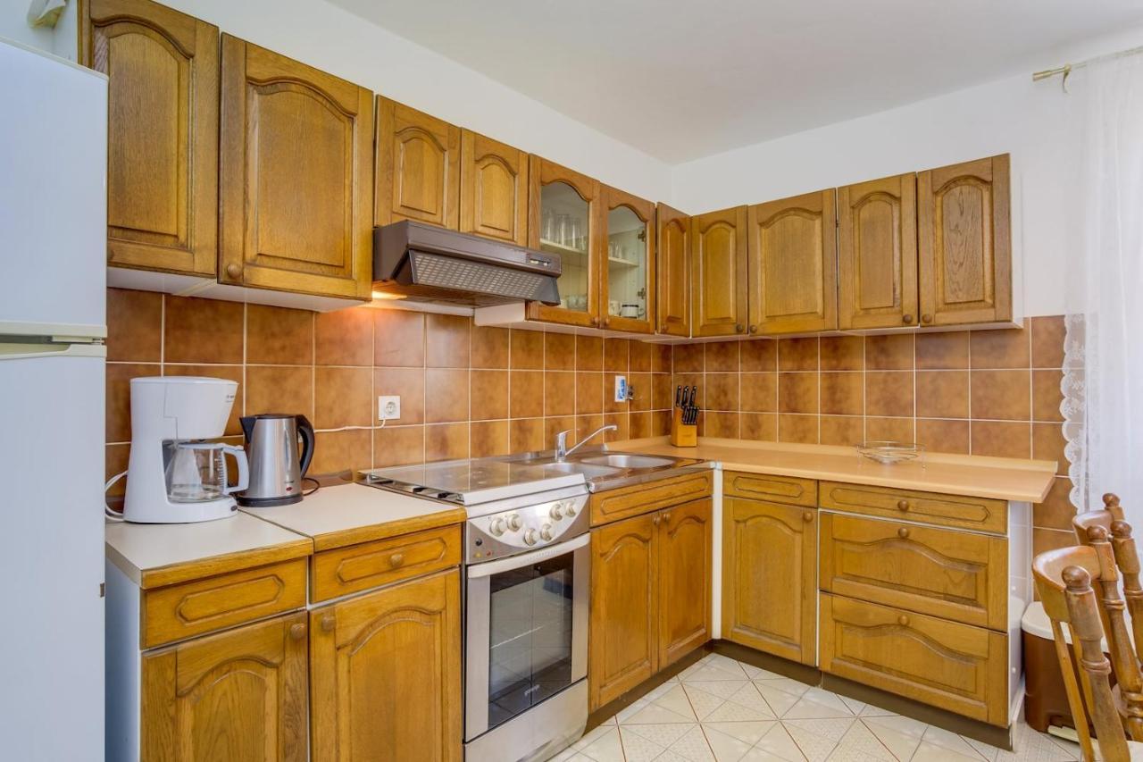 Apartmani Nadalina Veli Lošinj Dış mekan fotoğraf