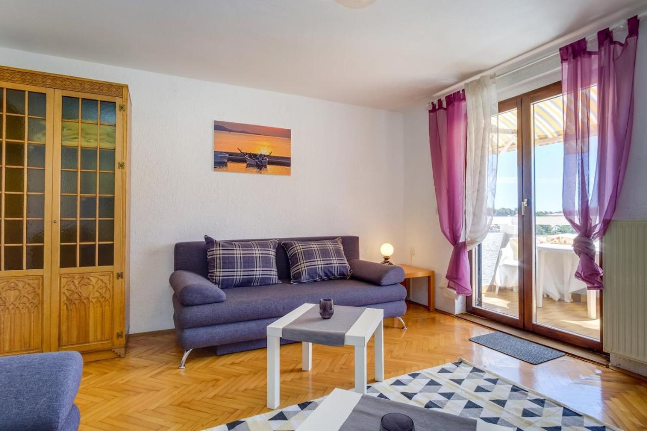 Apartmani Nadalina Veli Lošinj Dış mekan fotoğraf